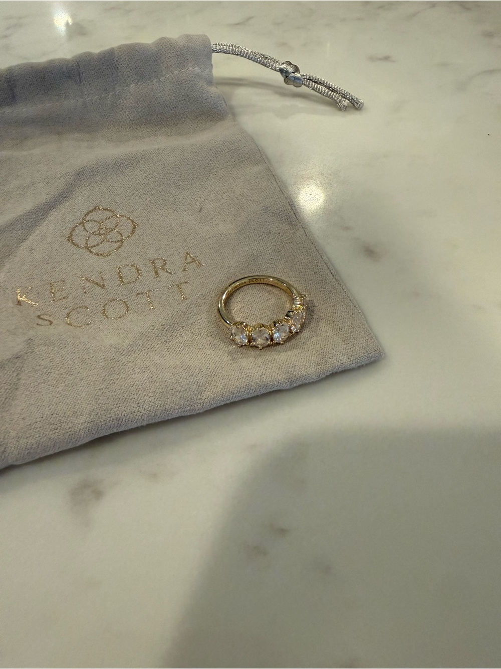 Kendra Scott Gold Oval Clear Five-Stone Ring - Picture 2 of 2